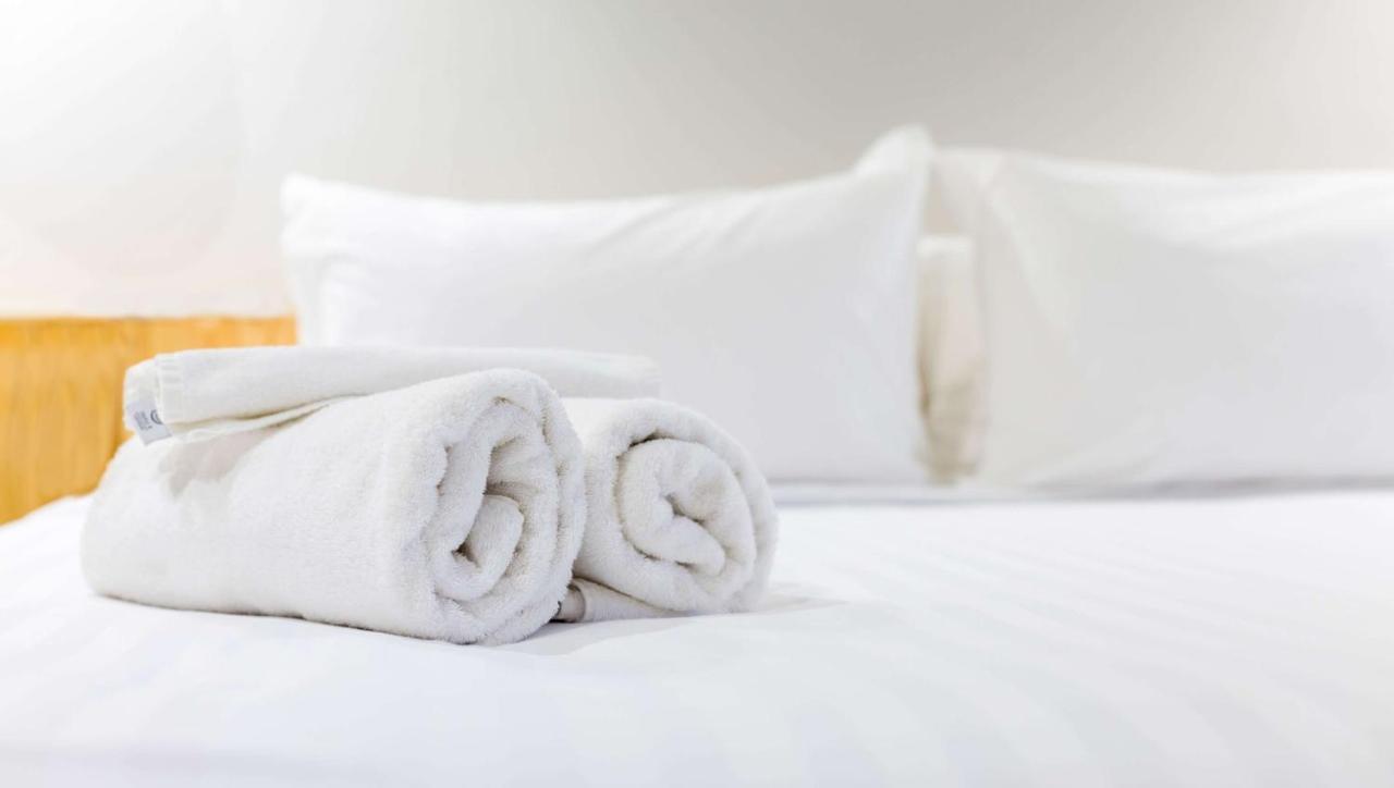 Astoria Hotel Danville West Екстер'єр фото